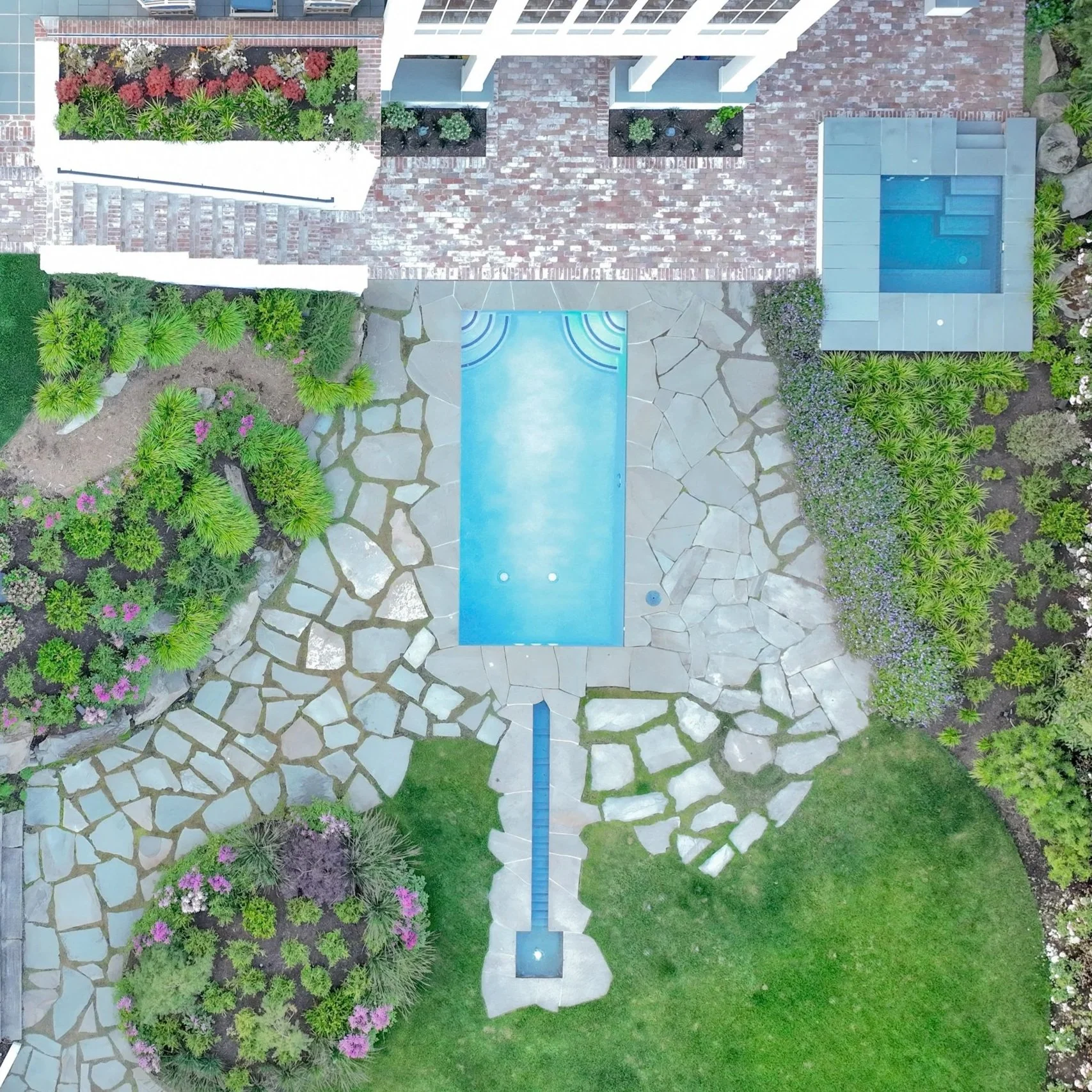Traditional Residential Landscape Design — Land Morphology